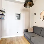 Bluestay 39 - Superb Apartment In Paris